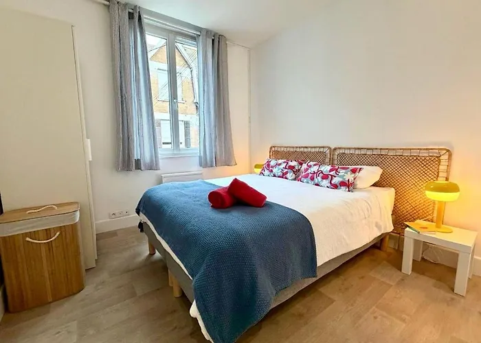 Sasha - En Centre-ville Pour 6 Pers Avec Garage Et A 200m Apartmán